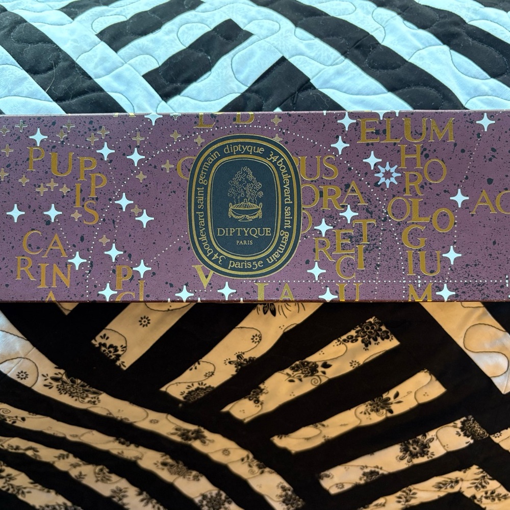 Diptyque Limited Edition Candle Set - Picture 2 of 7